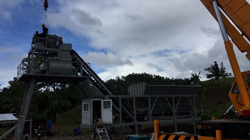 HZS35 mobile concrete batching plant was installed in Philippines